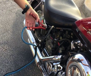 Motosiklet Akü Servisi